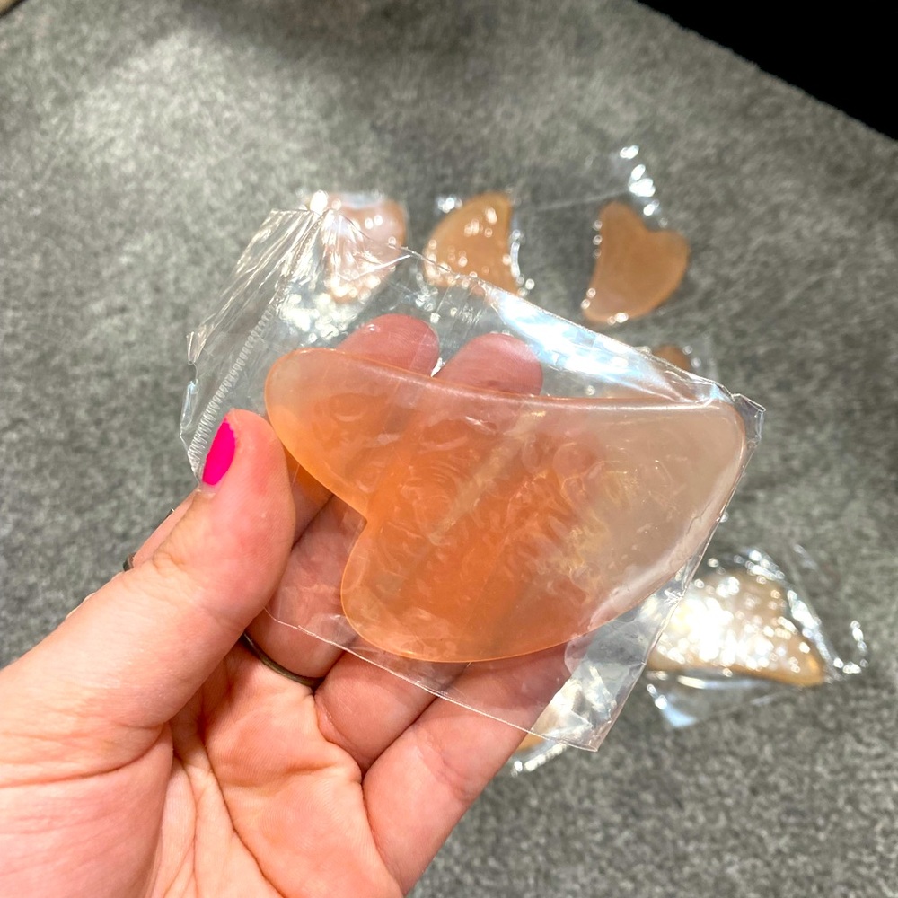 Gua sha